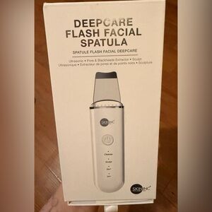 Ultrasonic Pore and blackhead extractor - Deepcare Skinic Flash Facial Spatula
